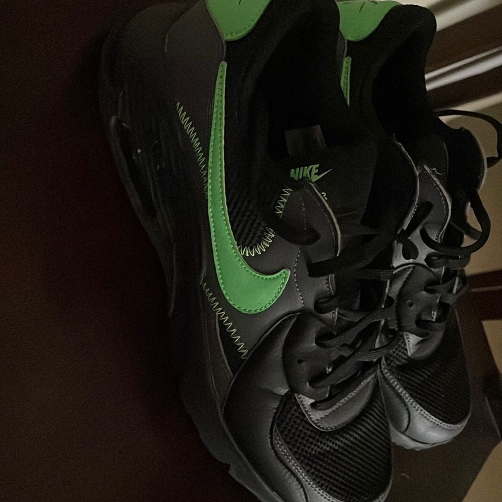 COPY - Nikes